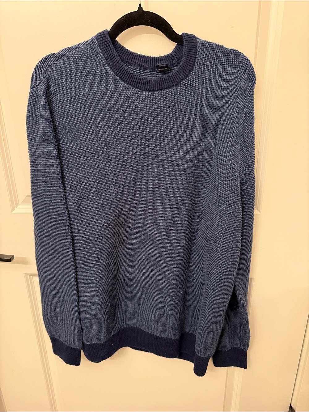 Chaps Men's Crewneck Sweater in Blue
